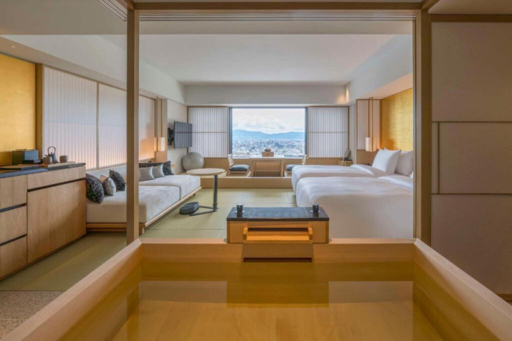 파일명: ritz-carlton-kyoto-room-river-view.jpg
ALT: Ritz Carlton Kyoto room with river view luxury interior
✅ 9. GOOD NATURE HOTEL KYOTO

외관 이미지