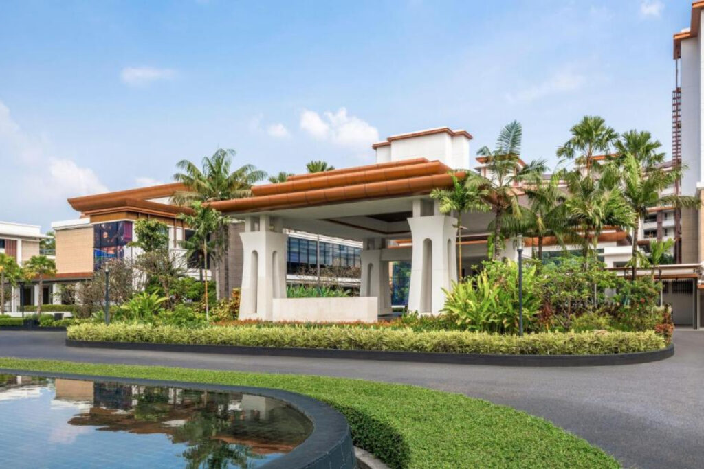 Hilton Bangkok Suvarnabhumi Golf Resort exterior near airport